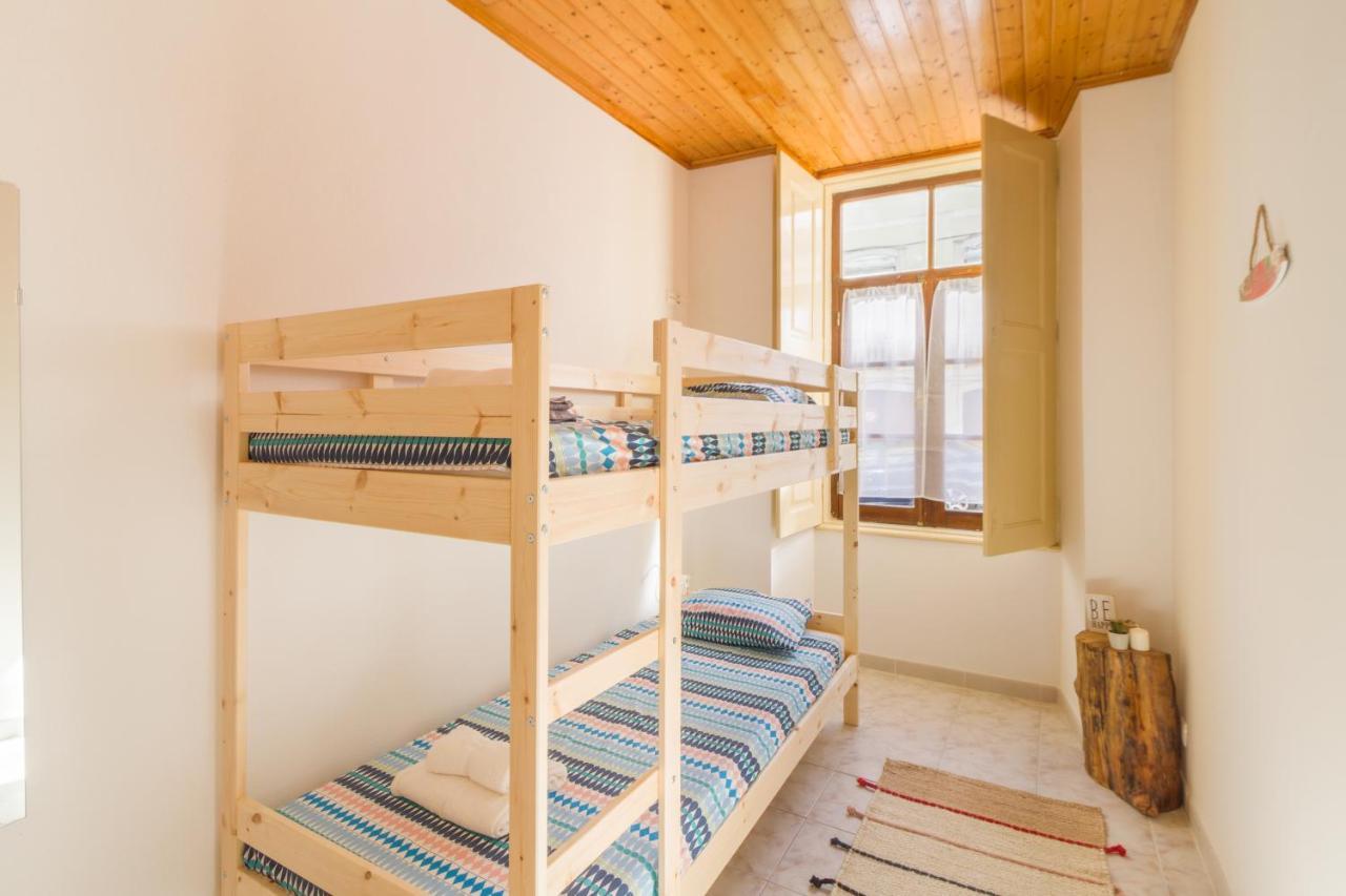 פיגואיירה דה פוז Casa Confortavel No Centro Da Cidade מראה חיצוני תמונה